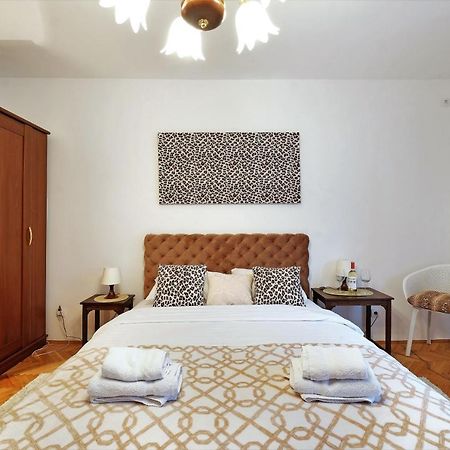 Zen City Center Apartment & Garage Nearby Belgrade Exterior photo